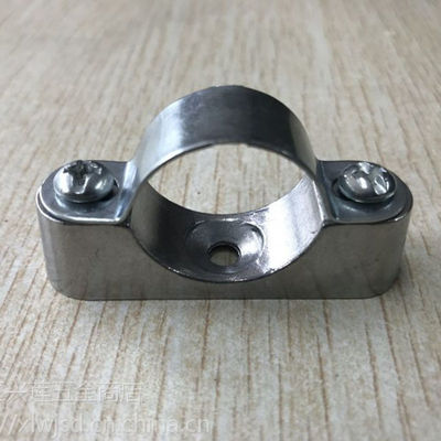 SS304 नाली पाइप सैडल 20mm धातु सैडल उच्च संक्षारण प्रतिरोध